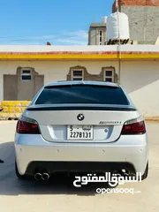  4 BMW 550 سياره
