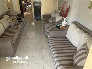 1 كنب جلوس للبيع بحاله جيده جداً