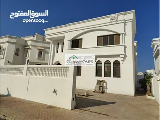  9 Gorgeous 7 BR villa for rent with spacious rooms Ref: 478H