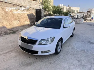  1 سكودا 2012 متور 2000
