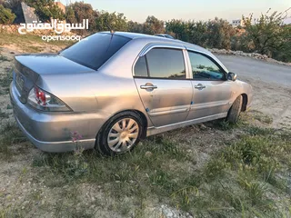  13 ميتسوبيشي لانسر GLX موديل 2007 لون سلفر للبيع