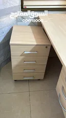  1 مكتب غير مستعمل وكالة