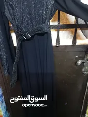  11 فساتين وعبايات وجلابيب