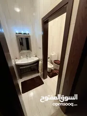  3 شقة 250 متر بأرقى مناطق دابوق بسعر مغري تشطيبات ممتازة وصيانة دورية