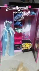  7 باربيات وملحقاتها بحاله جيده للبيع