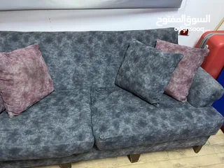  2 كنب بحاله جيده