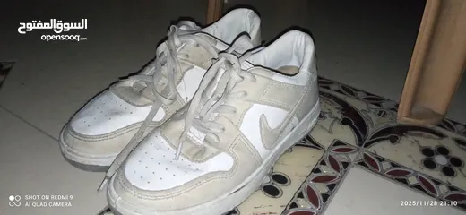  2 بوت نايكي نمرة 38 للبيع