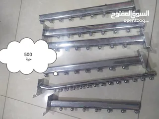  2 علاقة ملابس مع هوكات تعليق ملابس مع ستاندات بحال الوكالة للاتصال