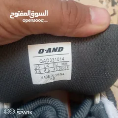  6 بوت كثير كثير مرتب البوت ما شاء الله احسن من هيك مفش البوت زي ما مبين بالصورة لون رمادي