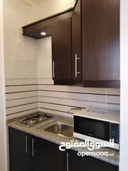  3 روووف سعر البلاش مساحة 204 متر من الداخل ساحات 60 متر على شارعين