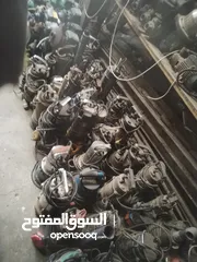  26 عدد صناعية وانشائيه مختلفه