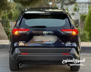  6 تويوتا راف فور 2022 نخب اوووول كلين تايتل عداد قليل فل كامل xle لون كحلي غرفه بيج جمرك حره جديد