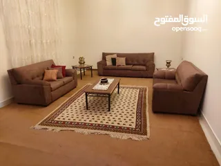  4 شقة للايجار  شارع الشرطه العسكريه الهواري مقابل شركه النظافه