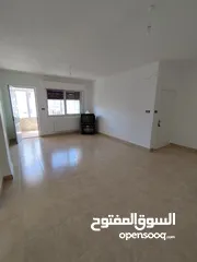  6 شقه مستعمله للبيع