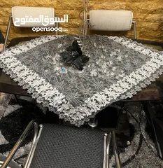  1 طاولة سفره زجاج