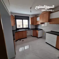  6 شقة 150 متر للبيع مقابل ديوان الموظفين