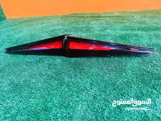  6 تويوتا بريوس 2019/2022 حاضنة نمرة غطاء خلفي  عاكسة صندوق خلفي بريوس2019/2022اضوية خلفية تويوتا بريوس
