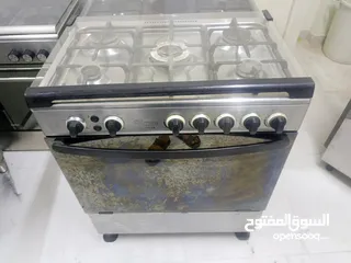  1 Ovens is very good condition and good working