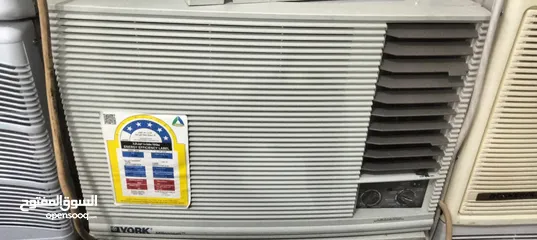  3 window type air conditioner in good condition 18,