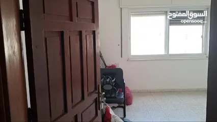  2 شقة غير مفروشة بطن الهوى