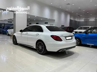  7 Mercedes Benz C-300 / 2021(White)