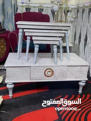  3 طبلات صوبات غازيه ثلاجات مجمدات ميز طعام مع كراسي