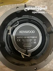  5 سماعات و سستم مستخدمه من شركة ( KENWOOD )