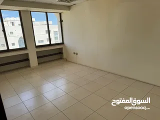  11 مكتب للايجار الشميساني شارع الثقافه