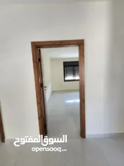  9 فلل للبيع  في منطقة سردا