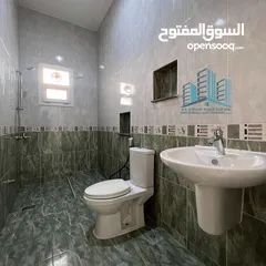  8 Excellent Commercial Villa / فيلا تجارية راقية للإيجار