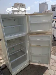  18 Toshiba refrigerator good condition for sale