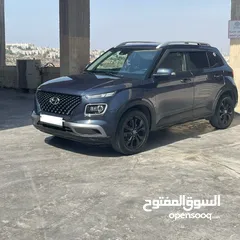  3 Hyundai Venue one million (V) 2020