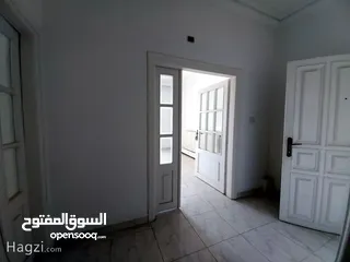  5 شقة للايجار في الدوار الرابع  ( Property 33512 ) سنوي فقط