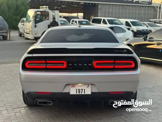  8 Dodge Challenger 2021 American Specs