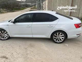  2 سكودا سوبير2017 بنزين 1800