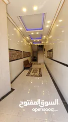  2 شقة للبيع عماره الليت 2 قرب برافو امتداد حي المسك مطله من الجنوب ع حي طيبه العامريه دخله صيدليه لانا