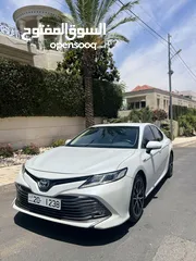  3 Toyota Camry 2019