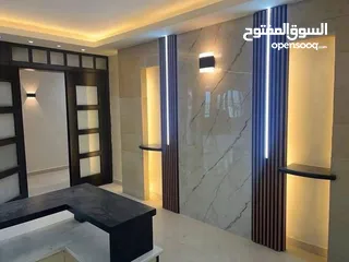  3 روف فاخر للبيع في الارسال قرب  مقر النايب العام