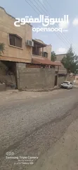  3 بيت مستقل للبيع