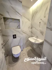  4 عبدون شقة جديدة للإيجار مساحة 180 متر طابق اول