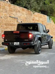  3 Jeep gladiator 2023 بسعر مغررري