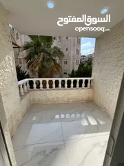  13 لقطه ضاحية الرشيد 160م طابق أول بسعر مغري جدااا من المالك مباشرة مجدده بالكامل