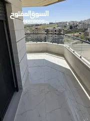  14 شقة طابق اخير مع روف/ مساحة 205م/ شفا بدران/ ترس واسع و مطل على شارعين/ صرف صحي واصل