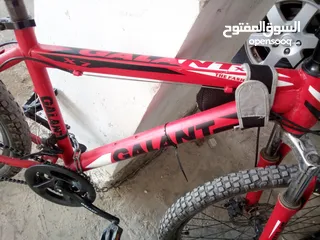  2 بسكليت اوروبي حالة ممتازة جدا سعر قابل للتفاوض شئ بسيط
