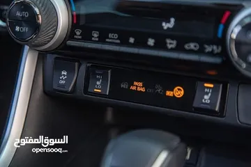  10 Toyota RAV4 2023