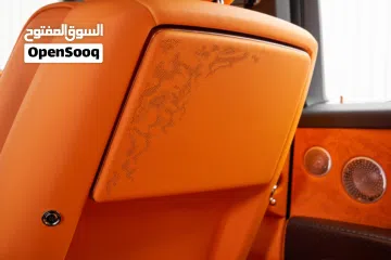  16 Rolls-Royce Cullinan Black Badge