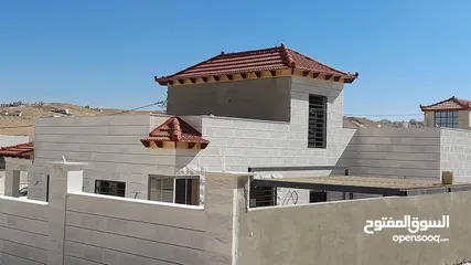  7 تعهدات العواوده  تركيب القرميد وصيانه العامه