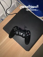  1 Ps4 , with one controller and fifa 23
