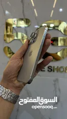  4 iPhone 15 Pro 256GB : battery : 87% وارد شرق اوسط في كسر صغير بالباك