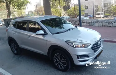  5 توسان فللل بدون. فتخه. بصمه. 4/4 فحص نخب بسعرررر حرق حرق